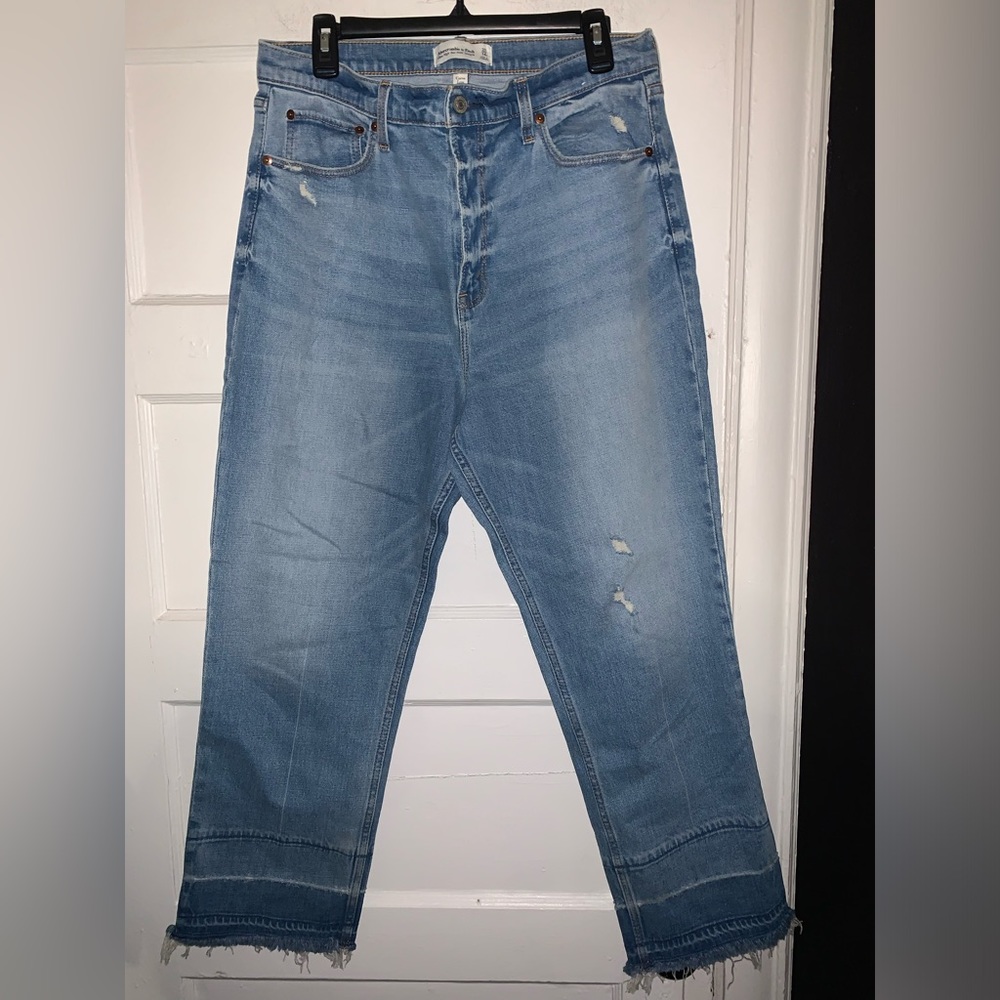 Abercrombie & fitch ultra high rise ankle straight curve love jeans size 14.